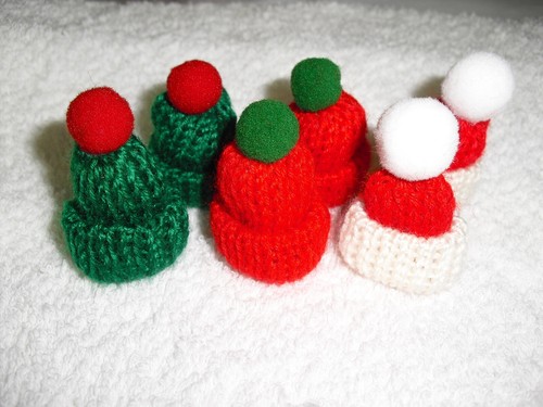 Mini strickmütze stück - mini-strickmütze,