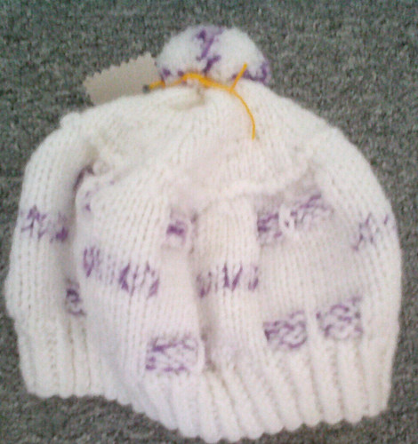 Strickmütze mit bommel und - mit,