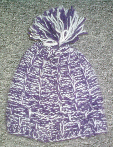 Strickmütze mit bommel - bommel, in